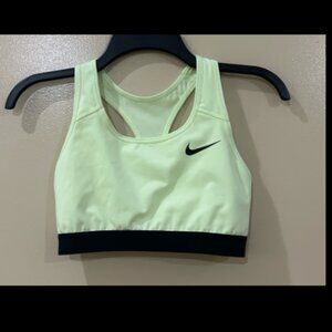 Nike Swoosh Band Bra Non Pad Sports Bra